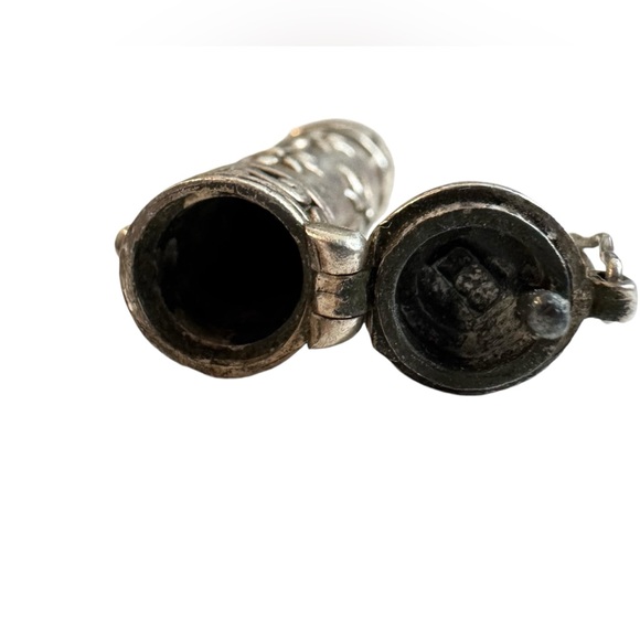 Sterling Silver Prayer/Poison Vial Locket Pendant - Picture 9 of 10